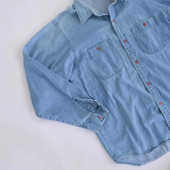 Loony Tunes	Vintage Chambray Collared Button Down Denim  Shirt Jean ~Blue~Medium - Picture 11 of 16